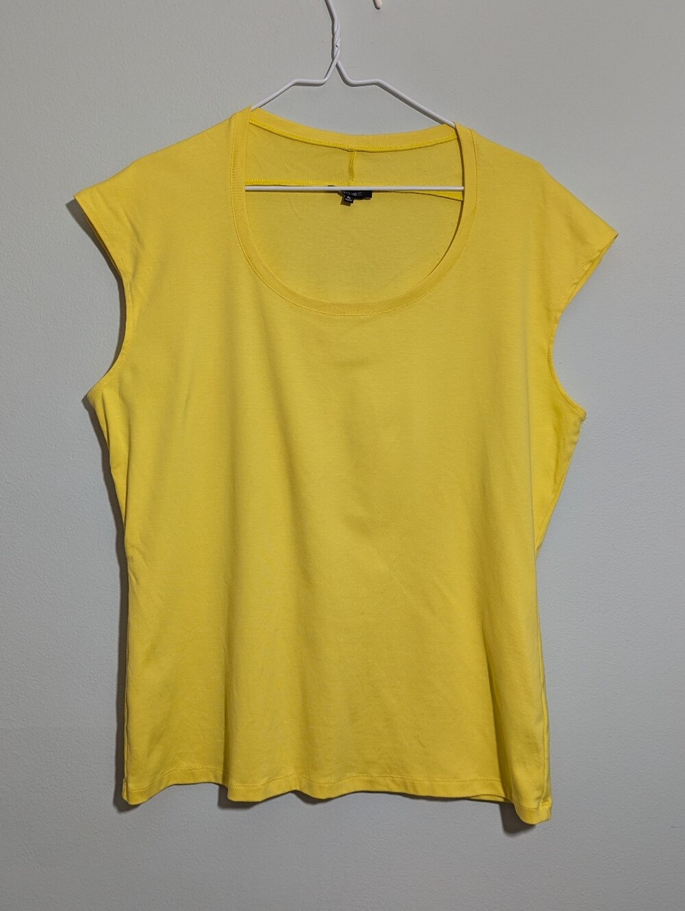Lafayette 148 New York Women's XL Yellow Scoop Neck Cap Sleeve Stretch Top
